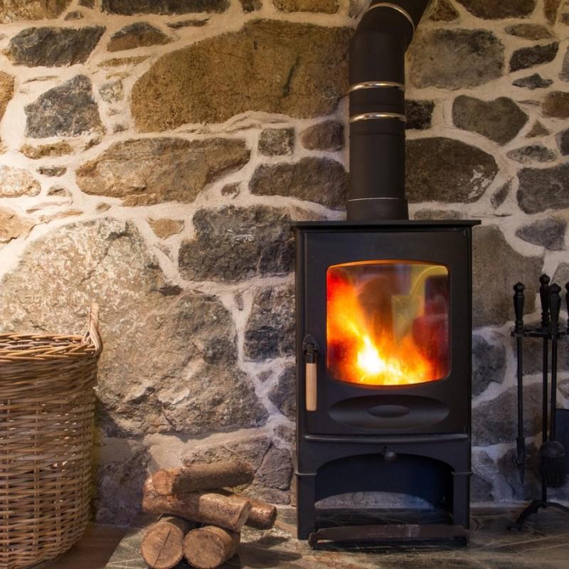 Chimeneas y Estufas de Leña