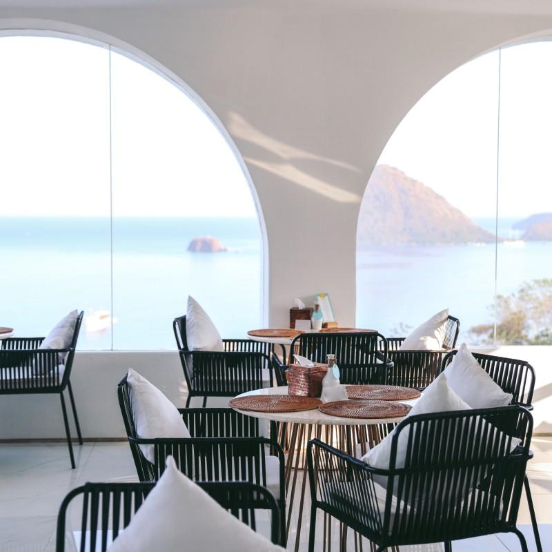 Alquiler de Mesas y Sillas