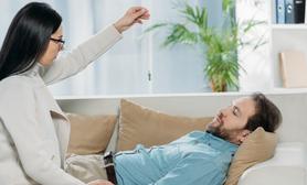 Wöchentlicher Trend-DiensteRaucherentwöhnung Hypnose.